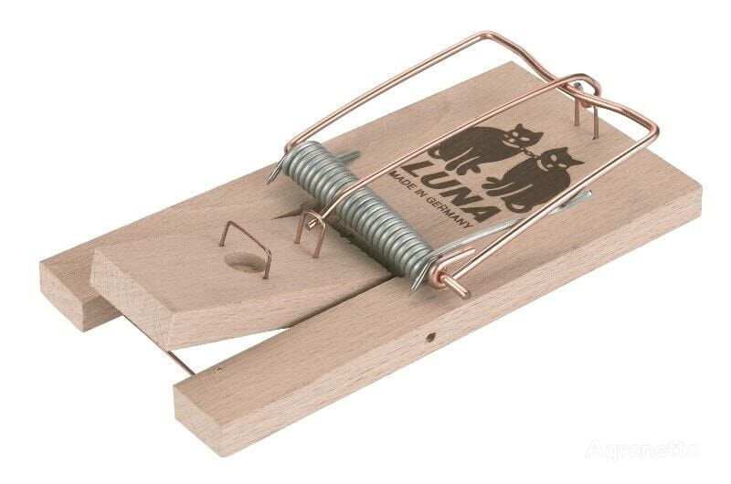 Luna wooden rat trap