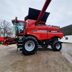 Case IH 8230 grain harvester