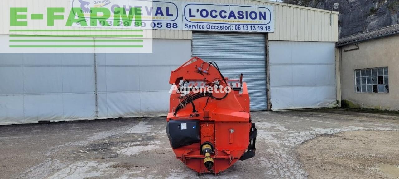 Kuhn primor2060h silage block cutter