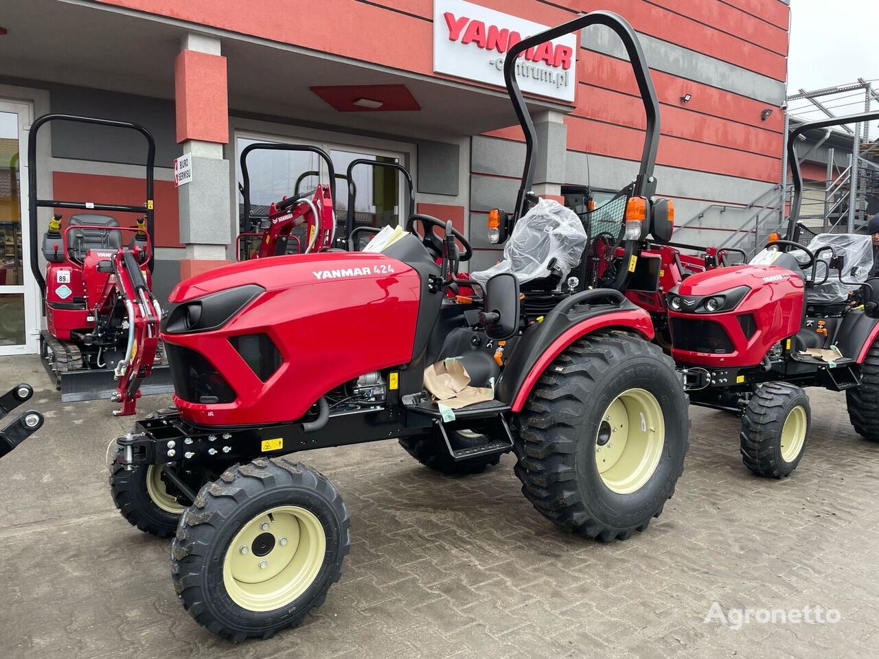 new Yanmar SA424R mini tractor