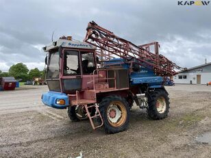 GEM Sapphire self-propelled sprayer