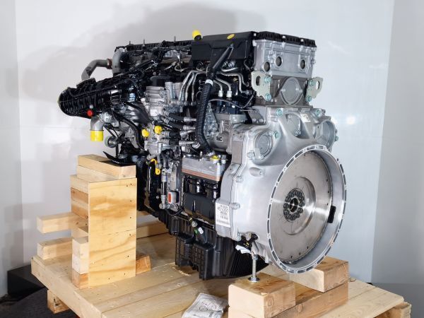 Mercedes-Benz OM471LA engine for Claas Xerion grain harvester