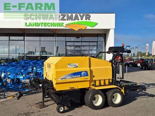 New Holland br 560 a square baler