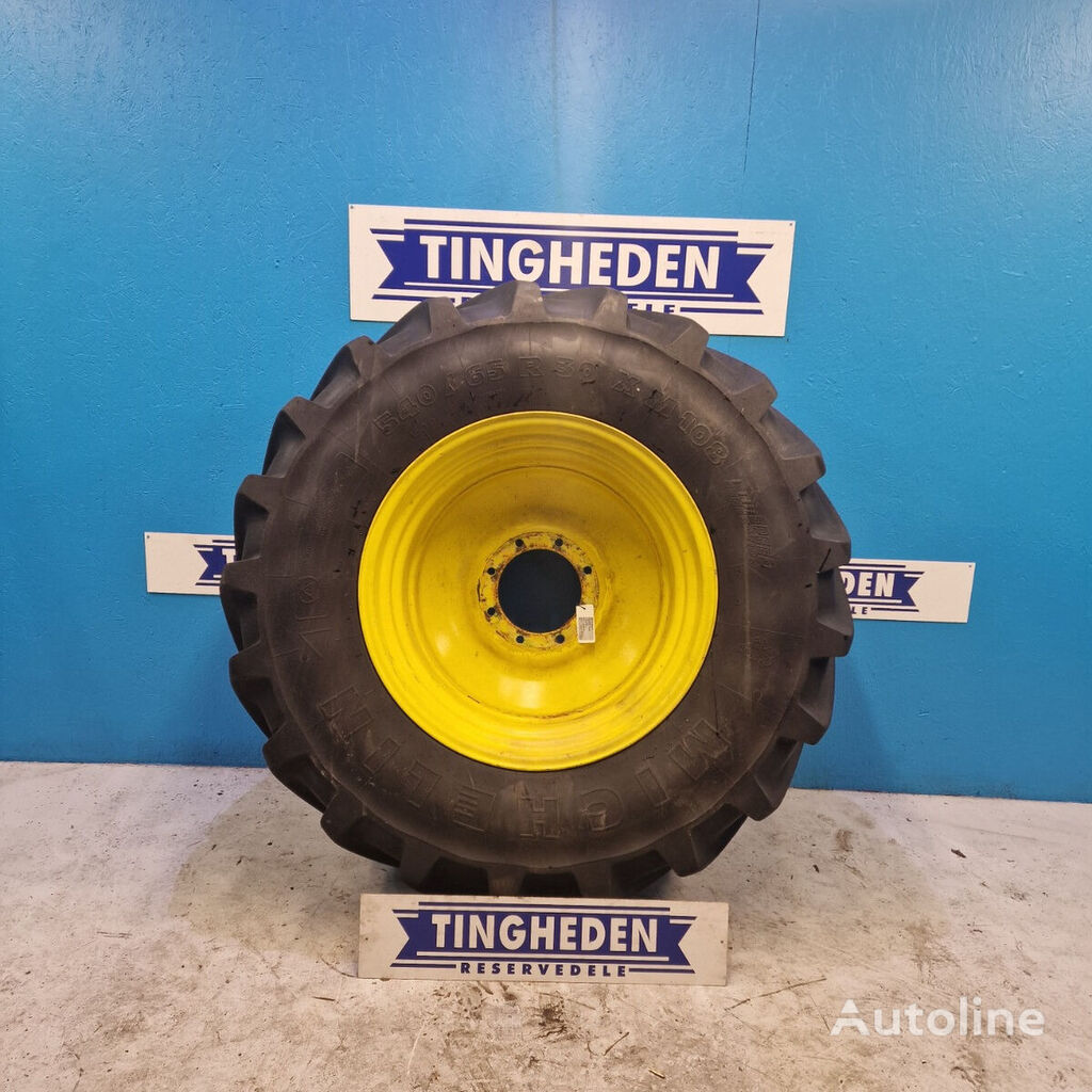 Michelin 30" wheel
