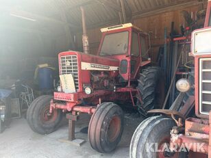International Farmall 826 wheel tractor