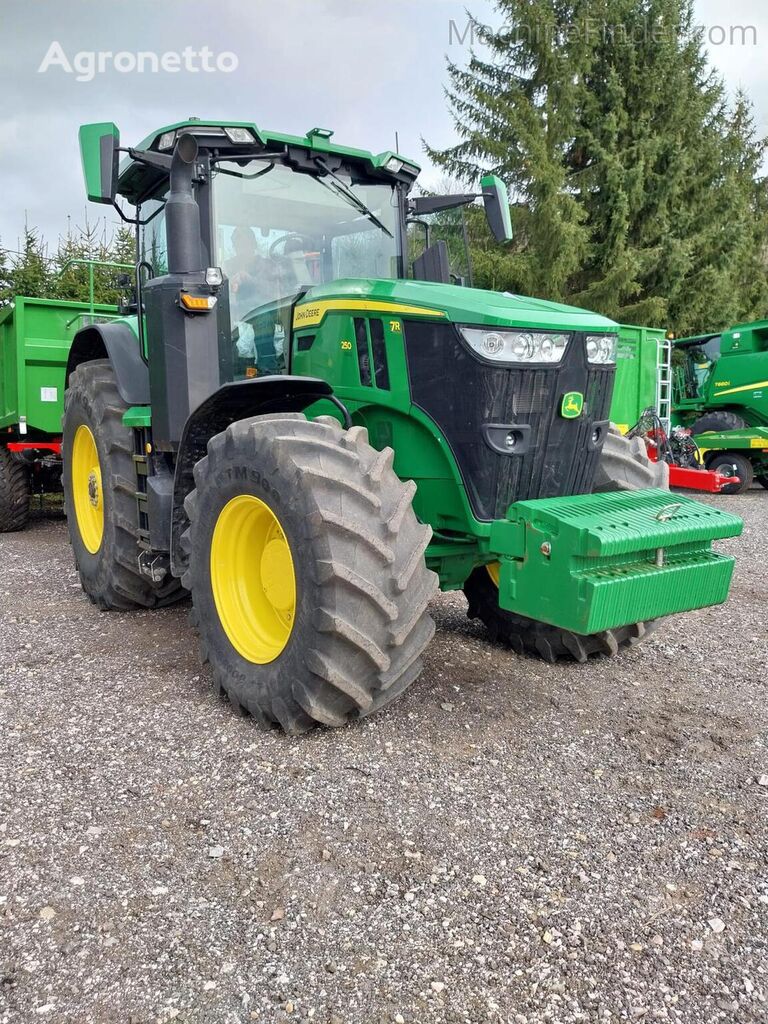 John Deere 7R 250 wheel tractor