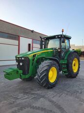 John Deere 8345 R wheel tractor