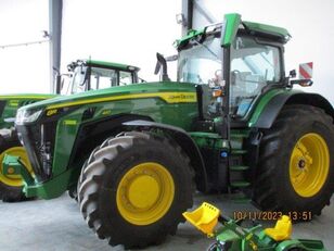 John Deere 8R410 wheel tractor
