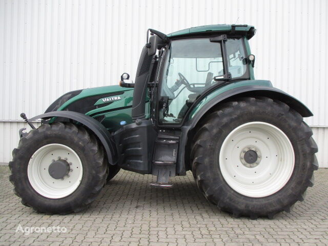 Valtra T194 Direct wheel tractor